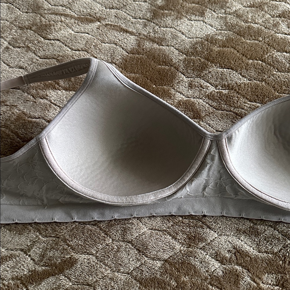 Wireless Bra - Picture 7 of 10